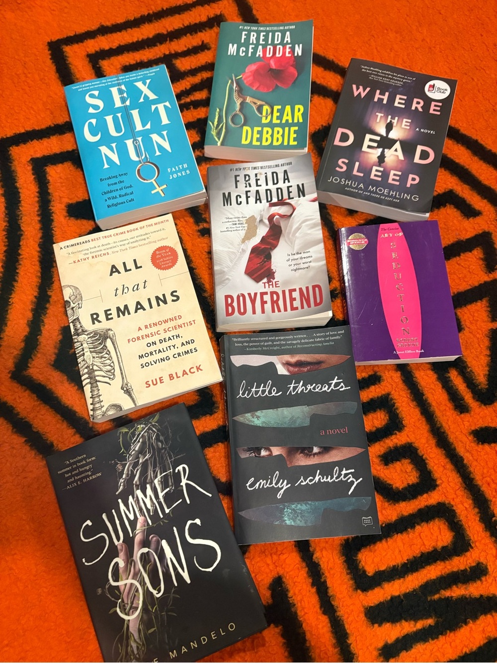8-BOOK DARK THRILLER & MYSTERY BUNDLE 📚